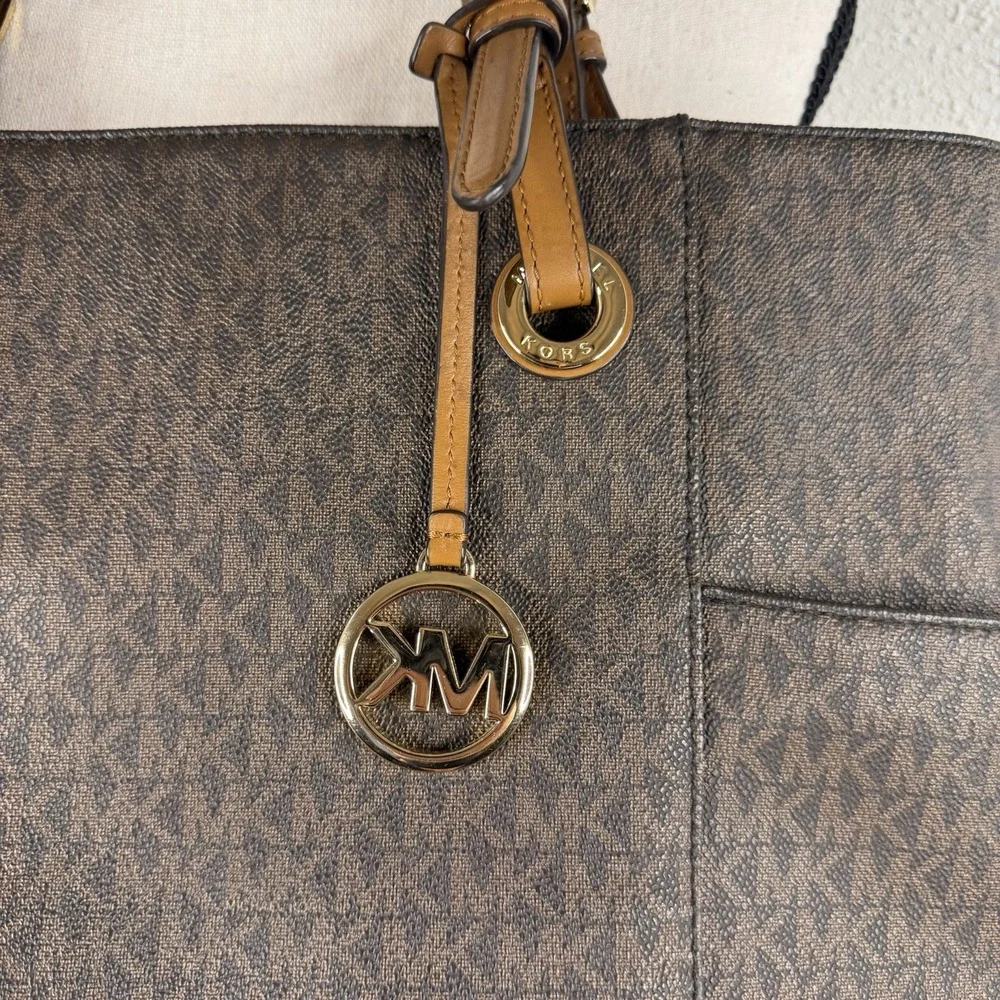 Michael Kors Jet Set Item Large East/West Top Zip Tote Iconic Brown Monogram